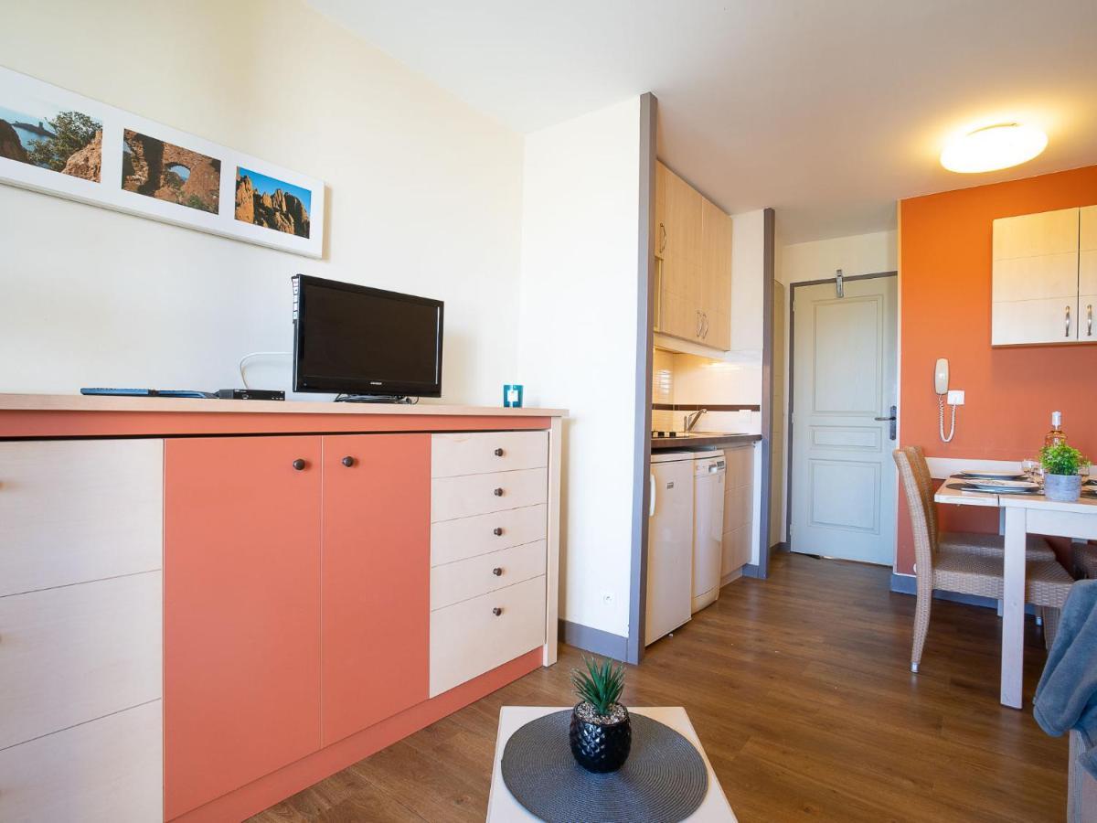 Apartment Village Cap Esterel - L'Esquinade-32 By Interhome Saint-Raphaël المظهر الخارجي الصورة